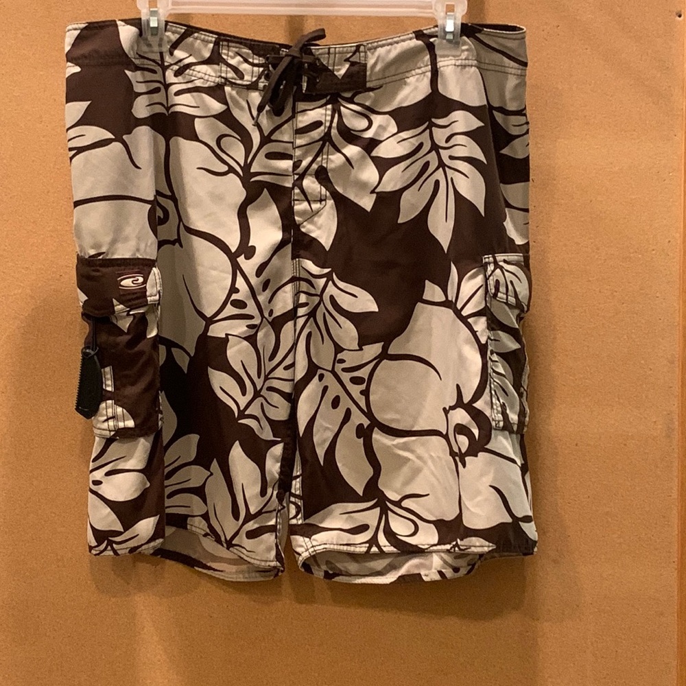 Men’s Hawaiian Performance Surf Wear Shorts size 38”